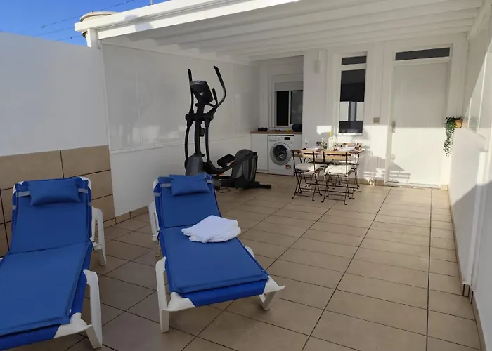 A 2 Minutos De La Playa - Casa Ferrero 卡门港